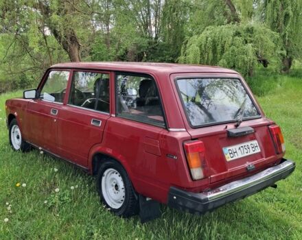 Красный ВАЗ 2104, объемом двигателя 1.5 л и пробегом 130 тыс. км за 1050 $, фото 1 на Automoto.ua