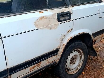 ВАЗ 2104 1983 у Харкові на Automoto.ua ВАЗ 2104, об'ємом двигуна 1.5 л та пробігом 0 тис. км за 300 $, фото 1 на Automoto.ua