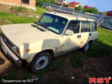 ВАЗ 2104 1989 в Сумах на Automoto.ua ВАЗ 2104, объемом двигателя 1.3 л и пробегом 80 тыс. км за 500 $, фото 1 на Automoto.ua
