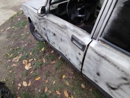 ВАЗ 2104 1977 в Подольск (Котовск) на Automoto.ua Серый ВАЗ 2104, объемом двигателя 0 л и пробегом 500 тыс. км за 300 $, фото 1 на Automoto.ua