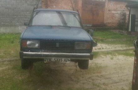 Синий ВАЗ 2104, объемом двигателя 1.5 л и пробегом 53 тыс. км за 238 $, фото 4 на Automoto.ua