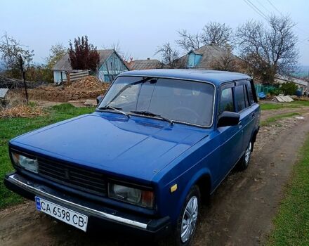 Синий ВАЗ 2104, объемом двигателя 1.5 л и пробегом 200 тыс. км за 1100 $, фото 4 на Automoto.ua