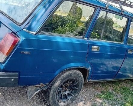 Синий ВАЗ 2104, объемом двигателя 1 л и пробегом 200 тыс. км за 800 $, фото 1 на Automoto.ua