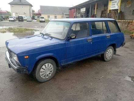 ВАЗ 2104 2006 у Сарнах на Automoto.ua Синій ВАЗ 2104, об'ємом двигуна 1 л та пробігом 30 тис. км за 899 $, фото 1 на Automoto.ua