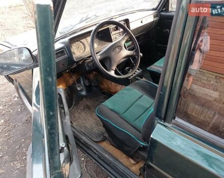 Зеленый ВАЗ 2104, объемом двигателя 1.45 л и пробегом 182 тыс. км за 900 $, фото 4 на Automoto.ua