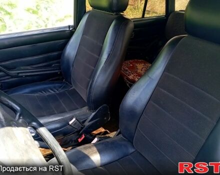 Зеленый ВАЗ 2104, объемом двигателя 1.5 л и пробегом 210 тыс. км за 1100 $, фото 2 на Automoto.ua