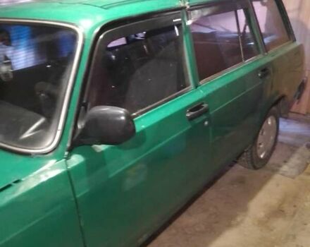 Зеленый ВАЗ 2104, объемом двигателя 1.5 л и пробегом 450 тыс. км за 1500 $, фото 6 на Automoto.ua