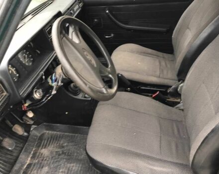 Зеленый ВАЗ 2104, объемом двигателя 1.5 л и пробегом 300 тыс. км за 1849 $, фото 4 на Automoto.ua