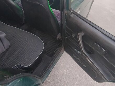 ВАЗ 2104 1999 в Павлограде на Automoto.ua Зеленый ВАЗ 2104, объемом двигателя 1.5 л и пробегом 1 тыс. км за 1399 $, фото 1 на Automoto.ua