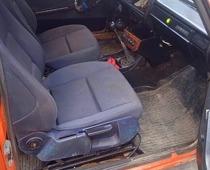 Оранжевый ВАЗ 2104, объемом двигателя 1.5 л и пробегом 200 тыс. км за 650 $, фото 5 на Automoto.ua