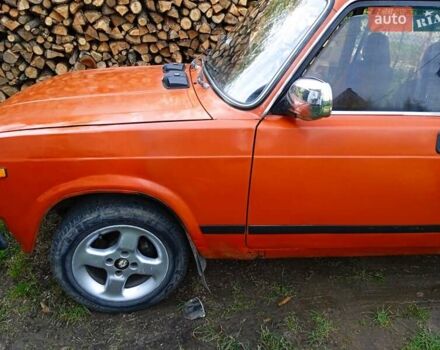 Оранжевый ВАЗ 2104, объемом двигателя 1.5 л и пробегом 100 тыс. км за 1000 $, фото 13 на Automoto.ua