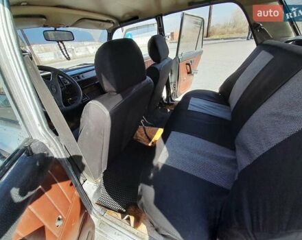 Білий ВАЗ 2105, об'ємом двигуна 1.2 л та пробігом 680 тис. км за 1300 $, фото 5 на Automoto.ua