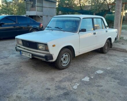 Белый ВАЗ 2105, объемом двигателя 1.2 л и пробегом 55 тыс. км за 592 $, фото 1 на Automoto.ua