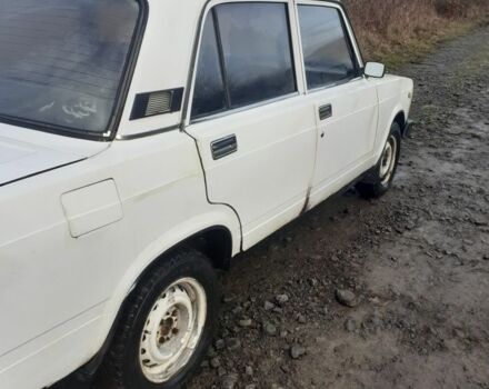 Білий ВАЗ 2105, об'ємом двигуна 5 л та пробігом 70 тис. км за 420 $, фото 2 на Automoto.ua