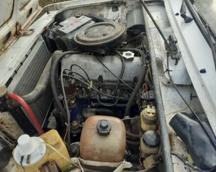 Білий ВАЗ 2105, об'ємом двигуна 5 л та пробігом 70 тис. км за 420 $, фото 1 на Automoto.ua