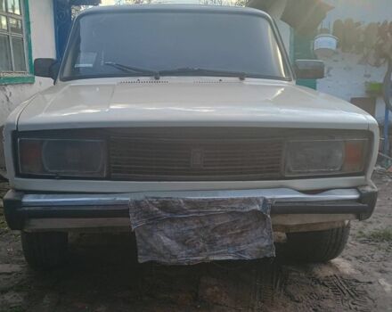 Білий ВАЗ 2105, об'ємом двигуна 1 л та пробігом 180 тис. км за 430 $, фото 1 на Automoto.ua
