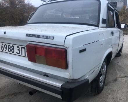 Белый ВАЗ 2105, объемом двигателя 1.3 л и пробегом 1 тыс. км за 715 $, фото 5 на Automoto.ua