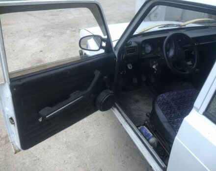 Белый ВАЗ 2105, объемом двигателя 1.3 л и пробегом 1 тыс. км за 715 $, фото 2 на Automoto.ua