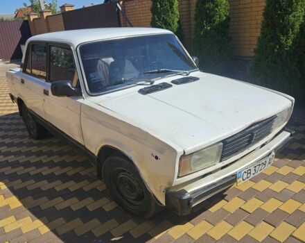 Білий ВАЗ 2105, об'ємом двигуна 0 л та пробігом 100 тис. км за 412 $, фото 2 на Automoto.ua
