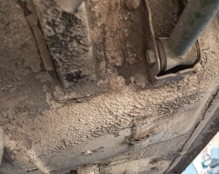 Білий ВАЗ 2105, об'ємом двигуна 1.5 л та пробігом 250 тис. км за 761 $, фото 11 на Automoto.ua