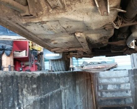 Білий ВАЗ 2105, об'ємом двигуна 1.5 л та пробігом 250 тис. км за 761 $, фото 7 на Automoto.ua