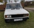 Белый ВАЗ 2105, объемом двигателя 0 л и пробегом 292 тыс. км за 450 $, фото 2 на Automoto.ua
