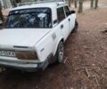 Білий ВАЗ 2105, об'ємом двигуна 1.5 л та пробігом 250 тис. км за 761 $, фото 1 на Automoto.ua