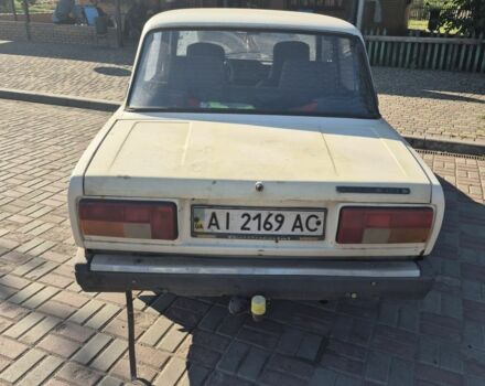 Белый ВАЗ 2105, объемом двигателя 0 л и пробегом 120 тыс. км за 605 $, фото 4 на Automoto.ua