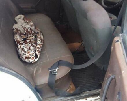 Белый ВАЗ 2105, объемом двигателя 0 л и пробегом 200 тыс. км за 286 $, фото 4 на Automoto.ua