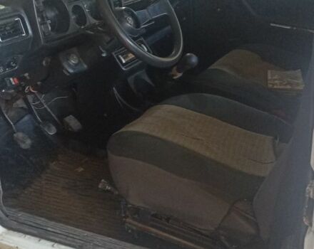 Белый ВАЗ 2105, объемом двигателя 0 л и пробегом 100 тыс. км за 428 $, фото 4 на Automoto.ua