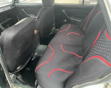 Белый ВАЗ 2105, объемом двигателя 0 л и пробегом 150 тыс. км за 450 $, фото 5 на Automoto.ua