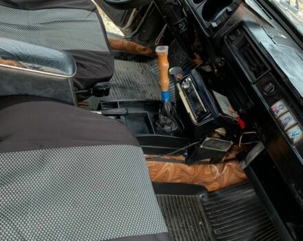 Белый ВАЗ 2105, объемом двигателя 1.5 л и пробегом 100 тыс. км за 597 $, фото 7 на Automoto.ua