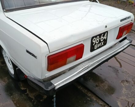 Белый ВАЗ 2105, объемом двигателя 0 л и пробегом 459 тыс. км за 357 $, фото 4 на Automoto.ua