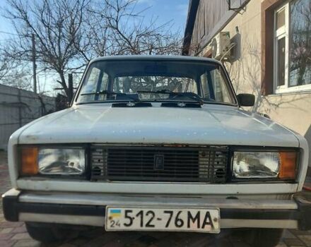 Белый ВАЗ 2105, объемом двигателя 1.3 л и пробегом 100 тыс. км за 700 $, фото 2 на Automoto.ua