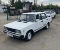 Белый ВАЗ 2105, объемом двигателя 1.5 л и пробегом 200 тыс. км за 502 $, фото 1 на Automoto.ua