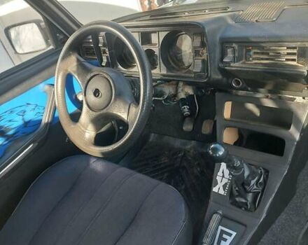 Белый ВАЗ 2105, объемом двигателя 1.3 л и пробегом 100 тыс. км за 700 $, фото 12 на Automoto.ua