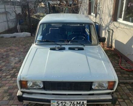 Белый ВАЗ 2105, объемом двигателя 1.3 л и пробегом 100 тыс. км за 700 $, фото 1 на Automoto.ua