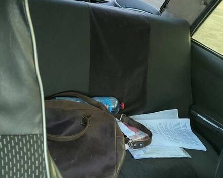 ВАЗ 2105 1982 в Днепре (Днепропетровске) на Automoto.ua Белый ВАЗ 2105, объемом двигателя 1.2 л и пробегом 20 тыс. км за 800 $, фото 5 на Automoto.ua