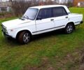 Белый ВАЗ 2105, объемом двигателя 1.2 л и пробегом 100 тыс. км за 900 $, фото 1 на Automoto.ua