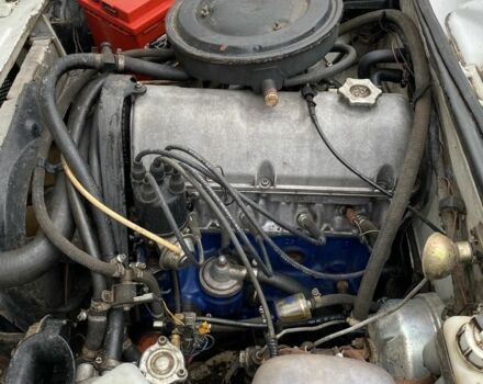 Белый ВАЗ 2105, объемом двигателя 1.3 л и пробегом 200 тыс. км за 713 $, фото 5 на Automoto.ua