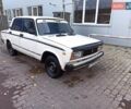 Белый ВАЗ 2105, объемом двигателя 1.6 л и пробегом 270 тыс. км за 200 $, фото 1 на Automoto.ua