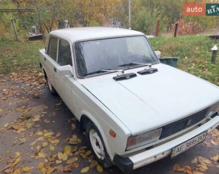 Белый ВАЗ 2105, объемом двигателя 1.3 л и пробегом 100 тыс. км за 1118 $, фото 4 на Automoto.ua