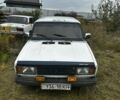 Белый ВАЗ 2105, объемом двигателя 1.3 л и пробегом 30 тыс. км за 337 $, фото 1 на Automoto.ua
