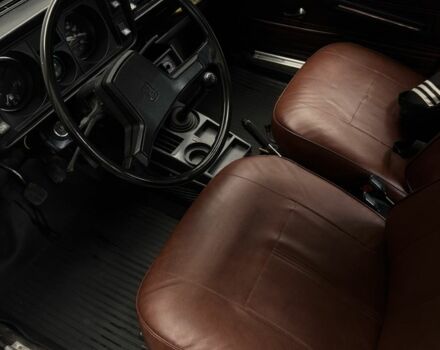 Белый ВАЗ 2105, объемом двигателя 1.5 л и пробегом 1 тыс. км за 912 $, фото 4 на Automoto.ua