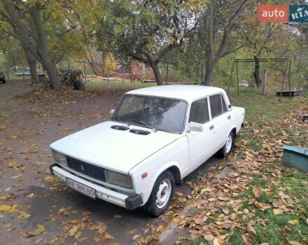 Белый ВАЗ 2105, объемом двигателя 1.3 л и пробегом 100 тыс. км за 1118 $, фото 8 на Automoto.ua