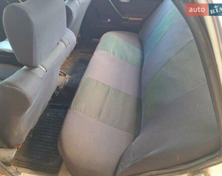 Белый ВАЗ 2105, объемом двигателя 1.2 л и пробегом 99 тыс. км за 838 $, фото 4 на Automoto.ua