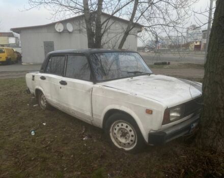 Белый ВАЗ 2105, объемом двигателя 1.4 л и пробегом 60 тыс. км за 71 $, фото 5 на Automoto.ua