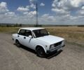 Белый ВАЗ 2105, объемом двигателя 1.3 л и пробегом 90 тыс. км за 939 $, фото 1 на Automoto.ua