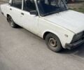 Белый ВАЗ 2105, объемом двигателя 1.3 л и пробегом 150 тыс. км за 299 $, фото 1 на Automoto.ua