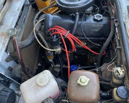 ВАЗ 2105 1982 в Днепре (Днепропетровске) на Automoto.ua Белый ВАЗ 2105, объемом двигателя 1.2 л и пробегом 20 тыс. км за 800 $, фото 2 на Automoto.ua